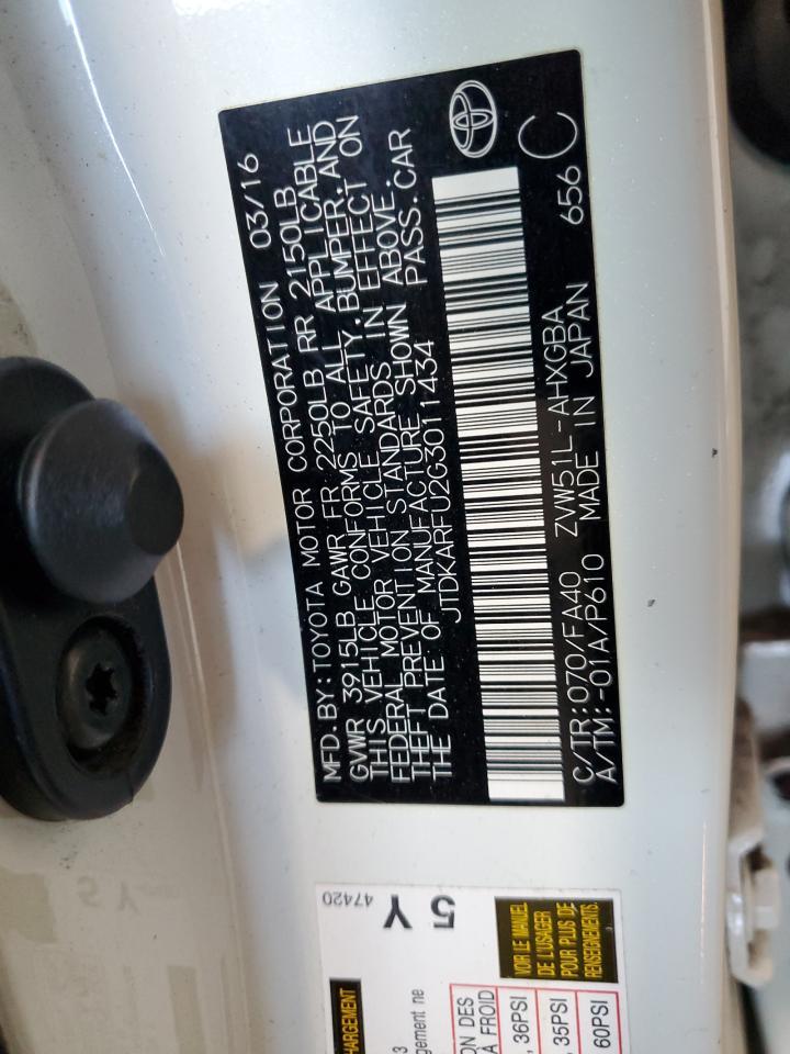 2016 TOYOTA PRIUS