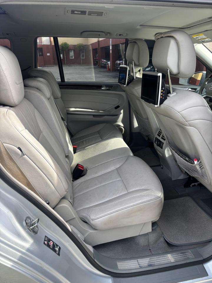 2011 MERCEDES-BENZ GL-Class