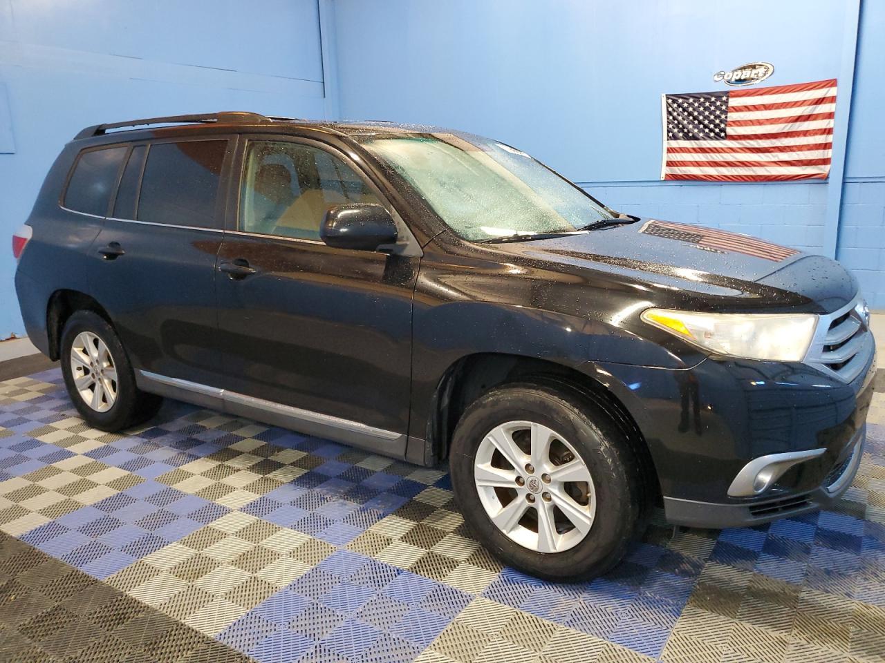 2013 TOYOTA HIGHLANDER