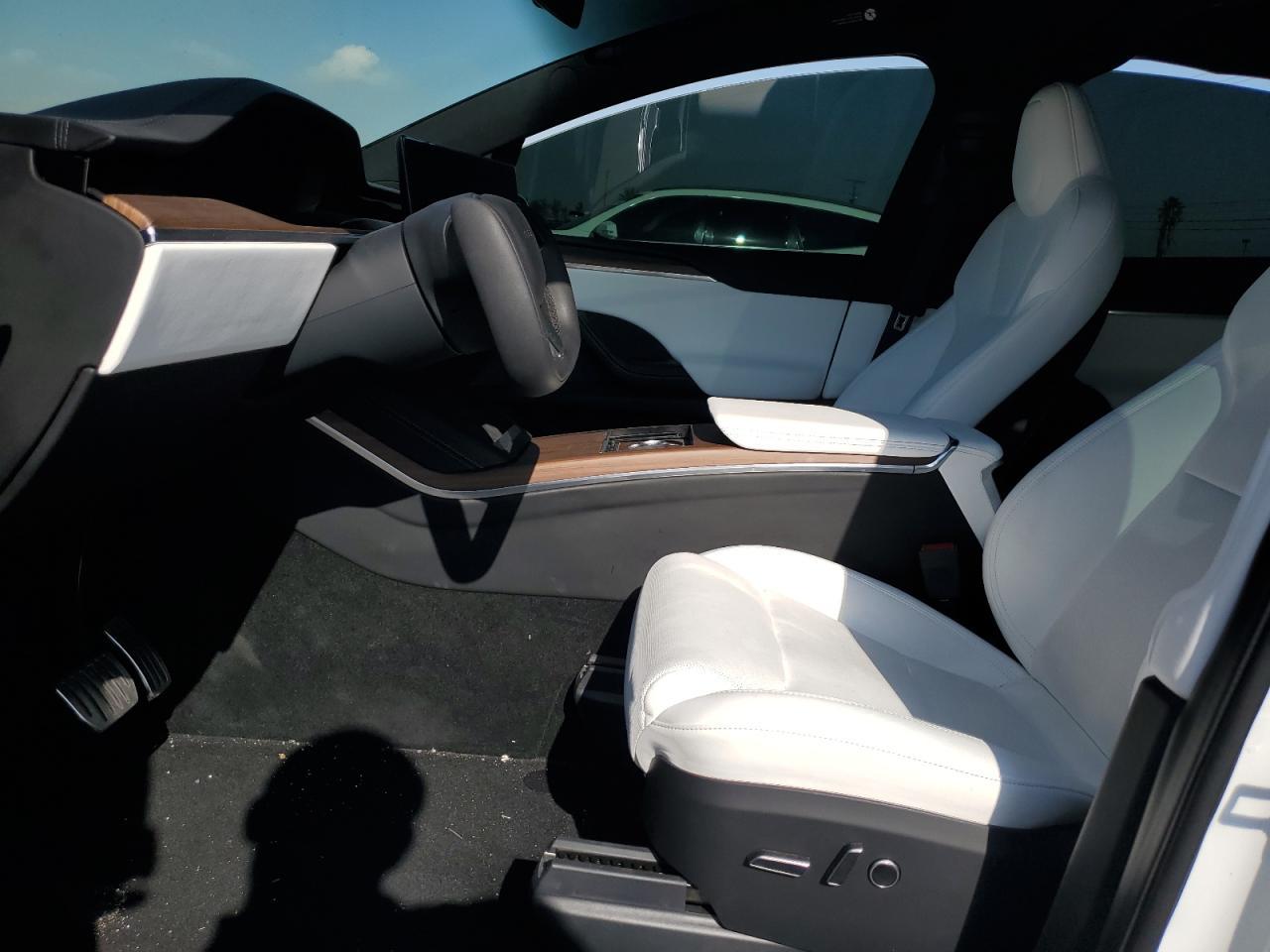 2023 TESLA MODEL X