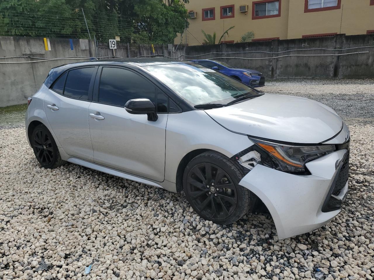2022 TOYOTA COROLLA