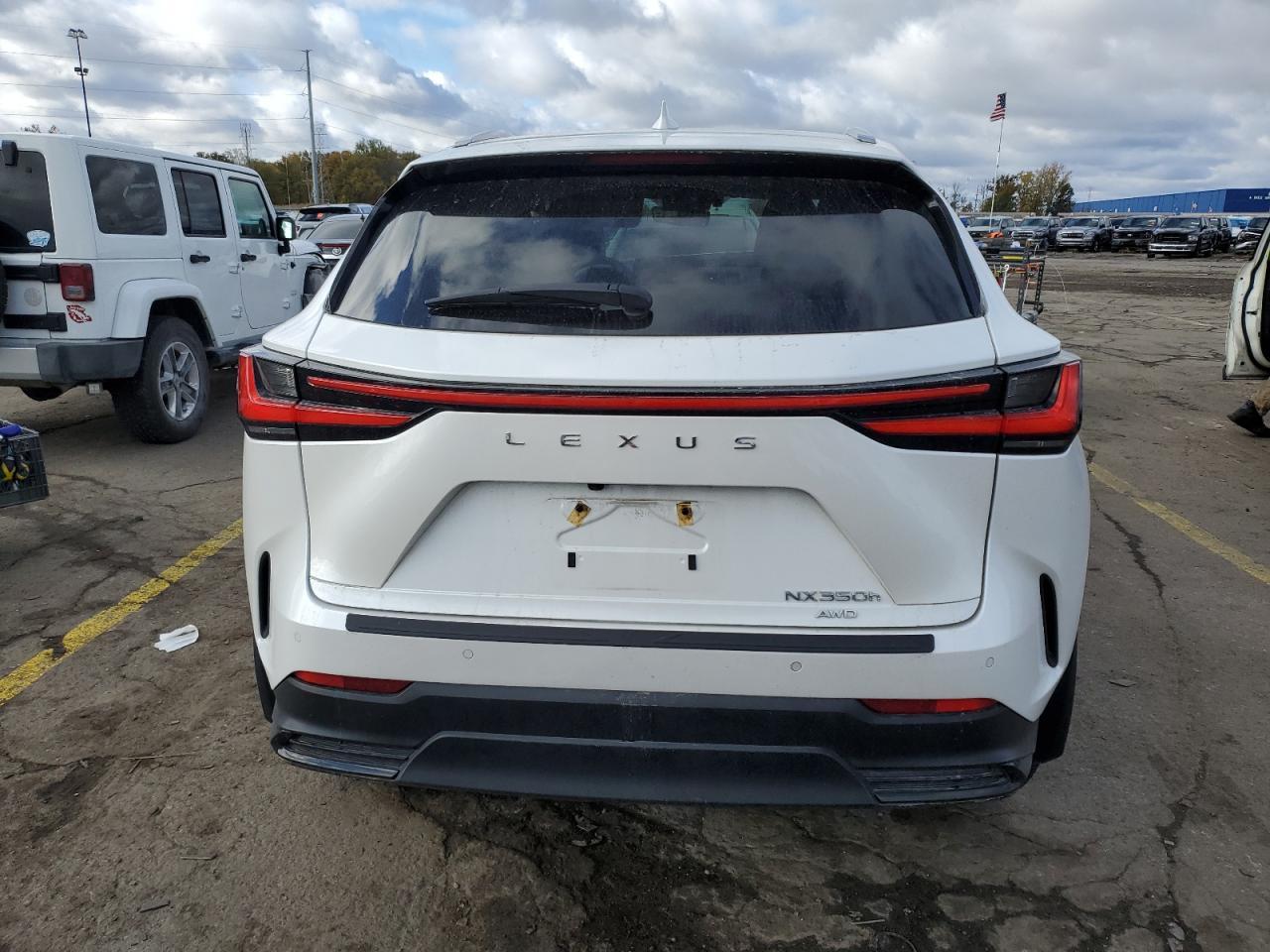 2024 LEXUS Nx