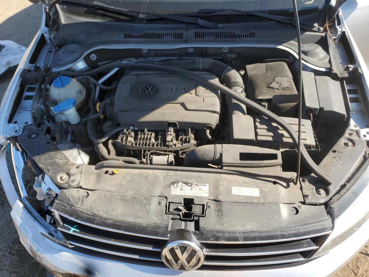 2015 VOLKSWAGEN JETTA