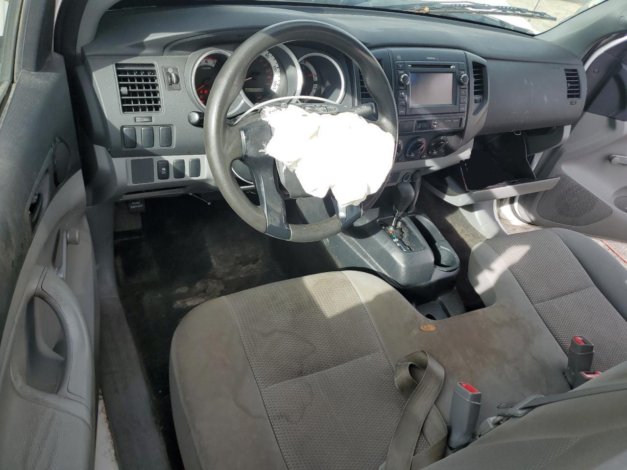 2013 TOYOTA TACOMA