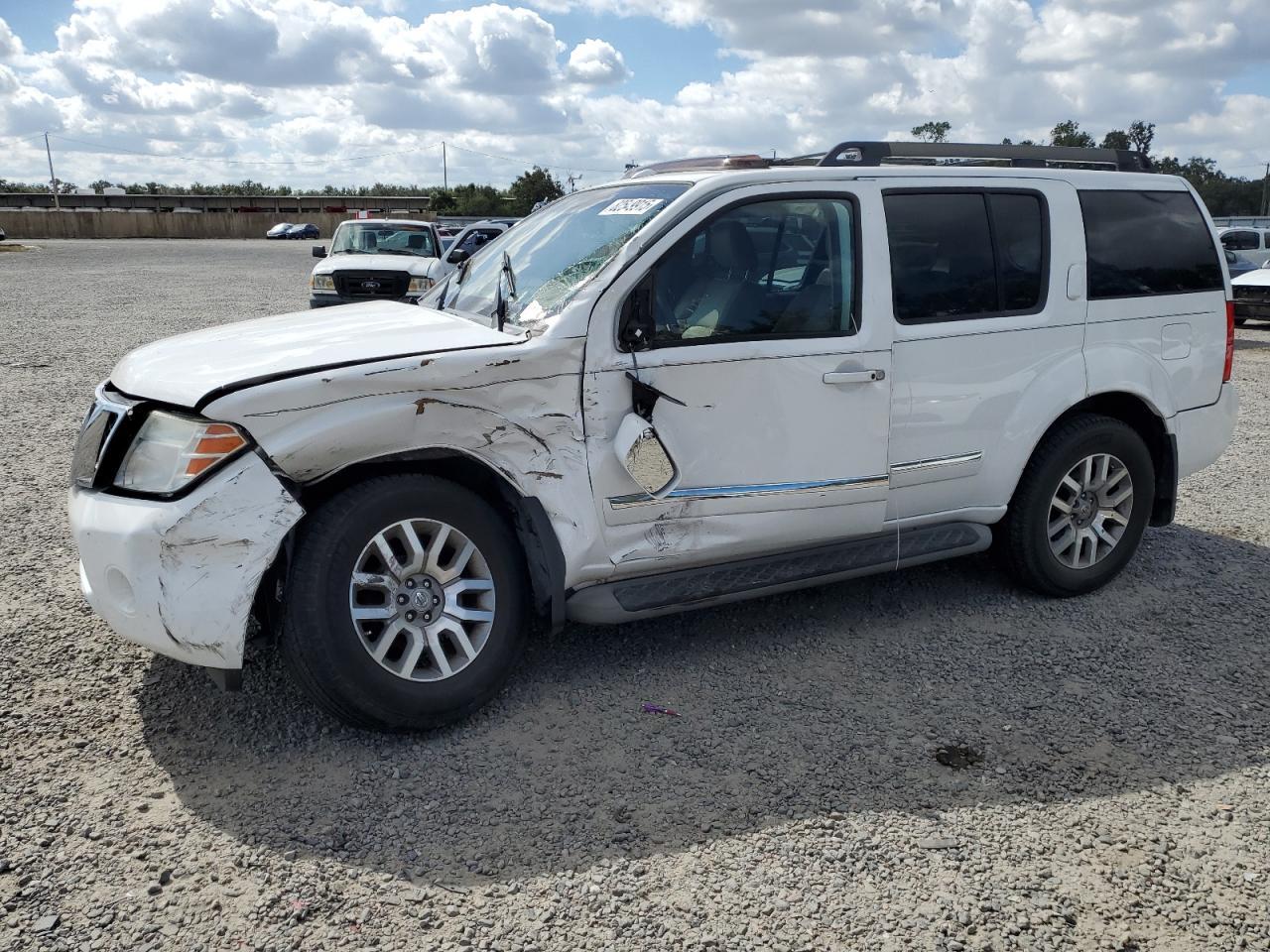 2012 NISSAN PATHFINDER