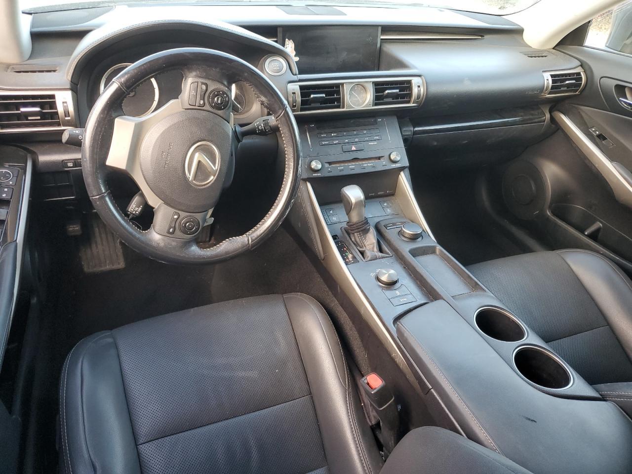 2015 LEXUS Is