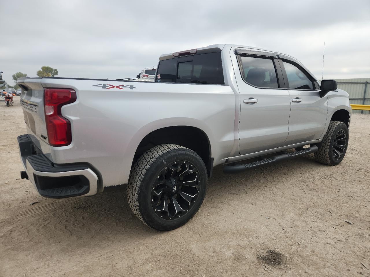 2020 CHEVROLET Silverado