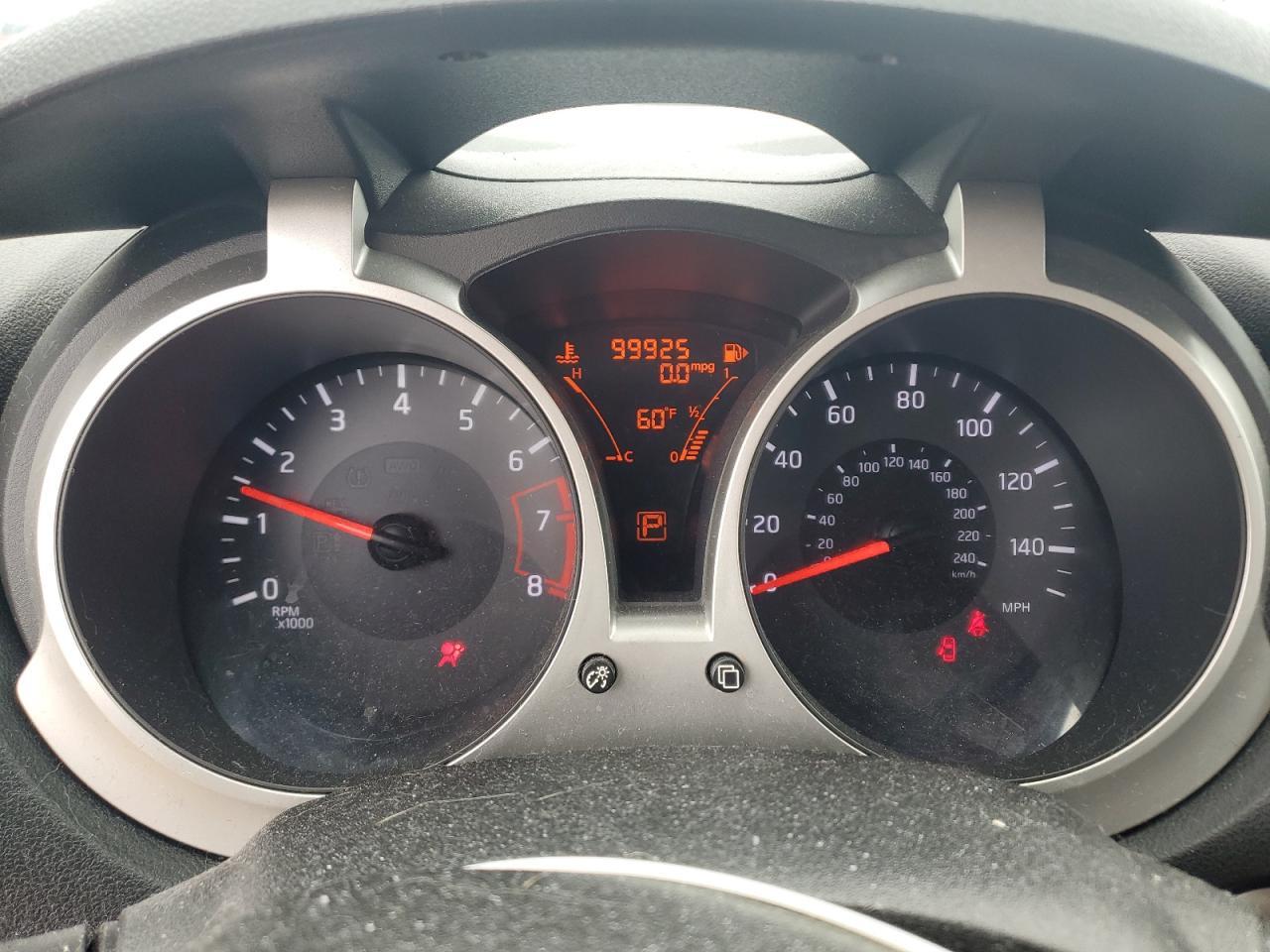 2015 NISSAN Juke