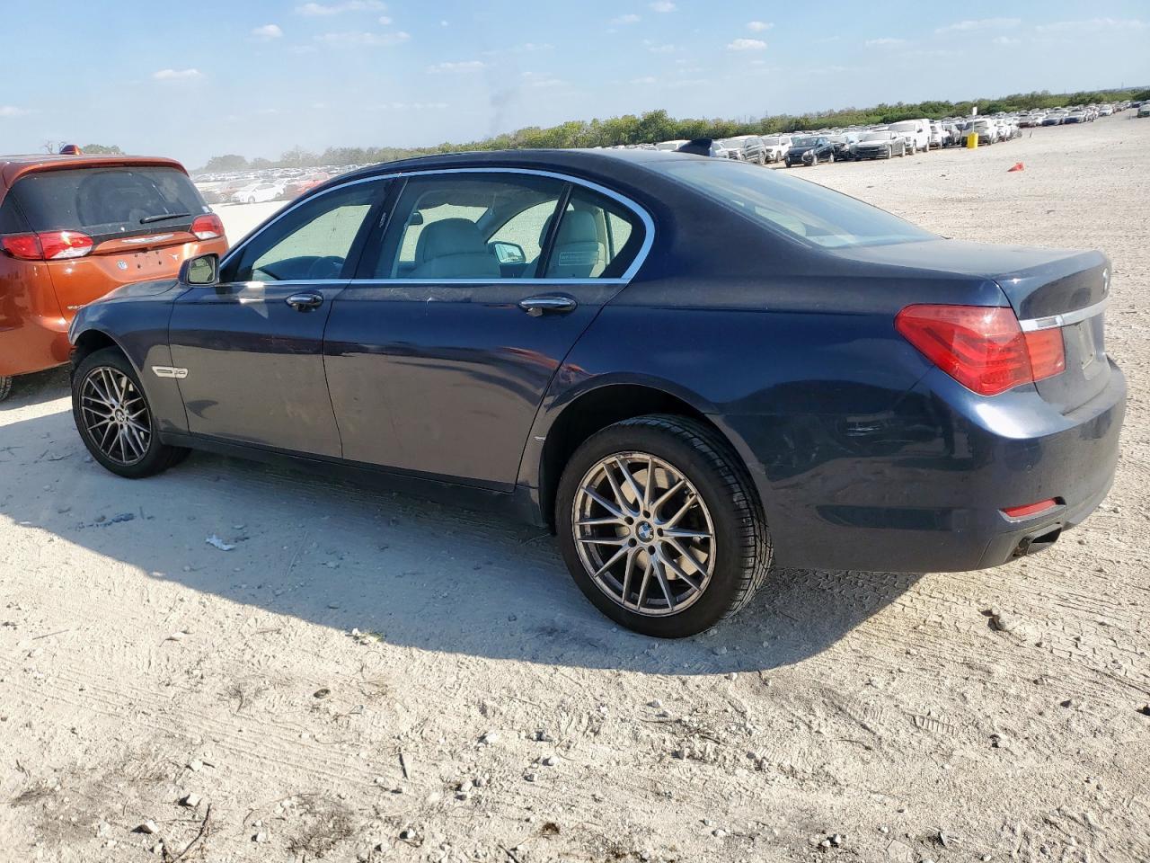 2012 BMW 7 series