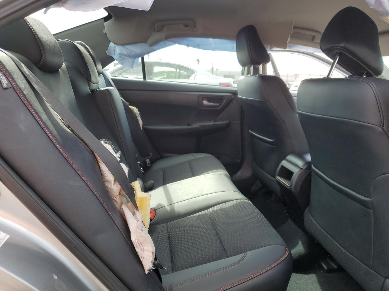 2015 TOYOTA CAMRY