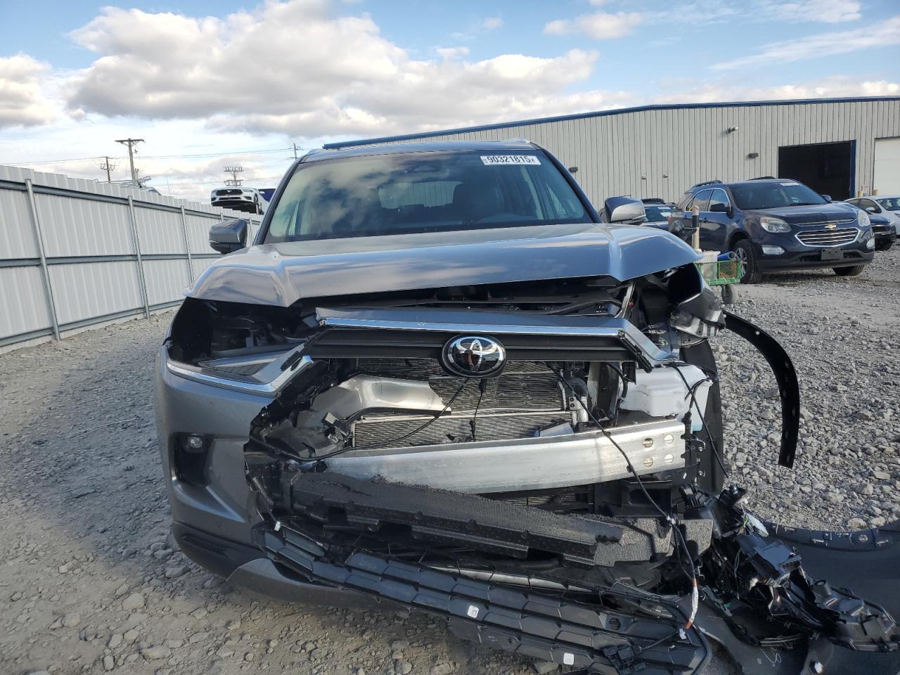 2025 TOYOTA HIGHLANDER
