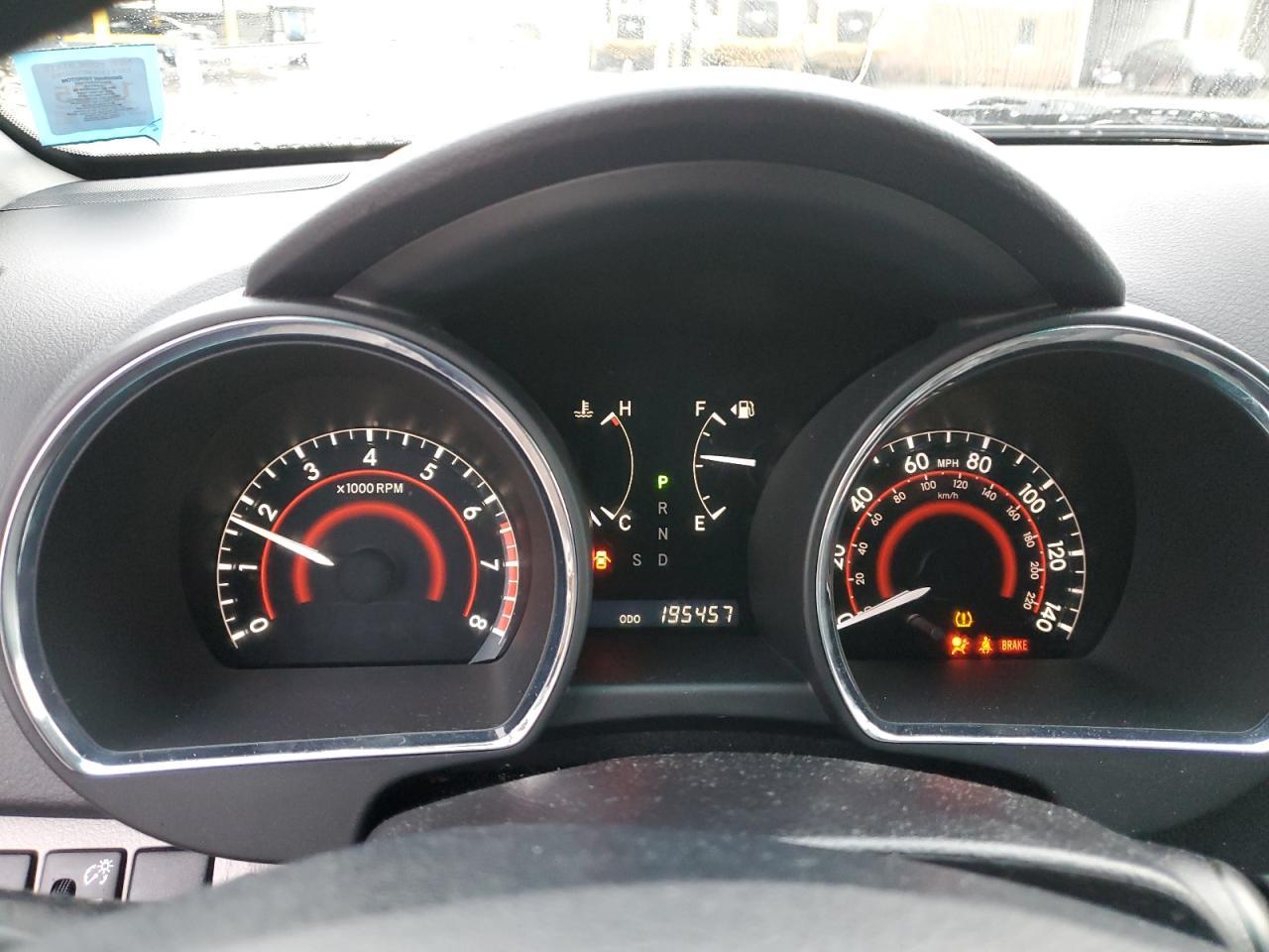 2010 TOYOTA HIGHLANDER