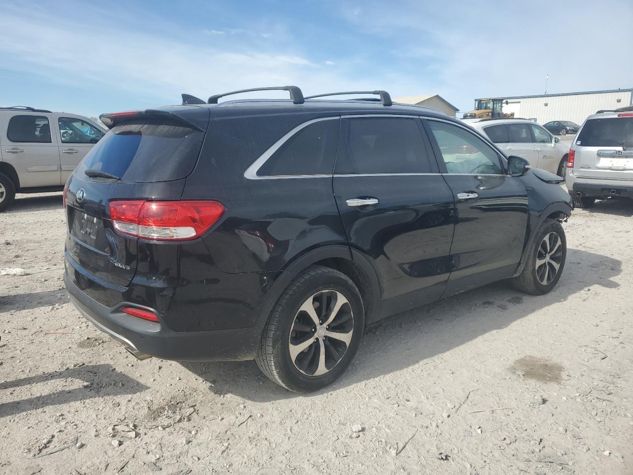 2017 KIA SORENTO