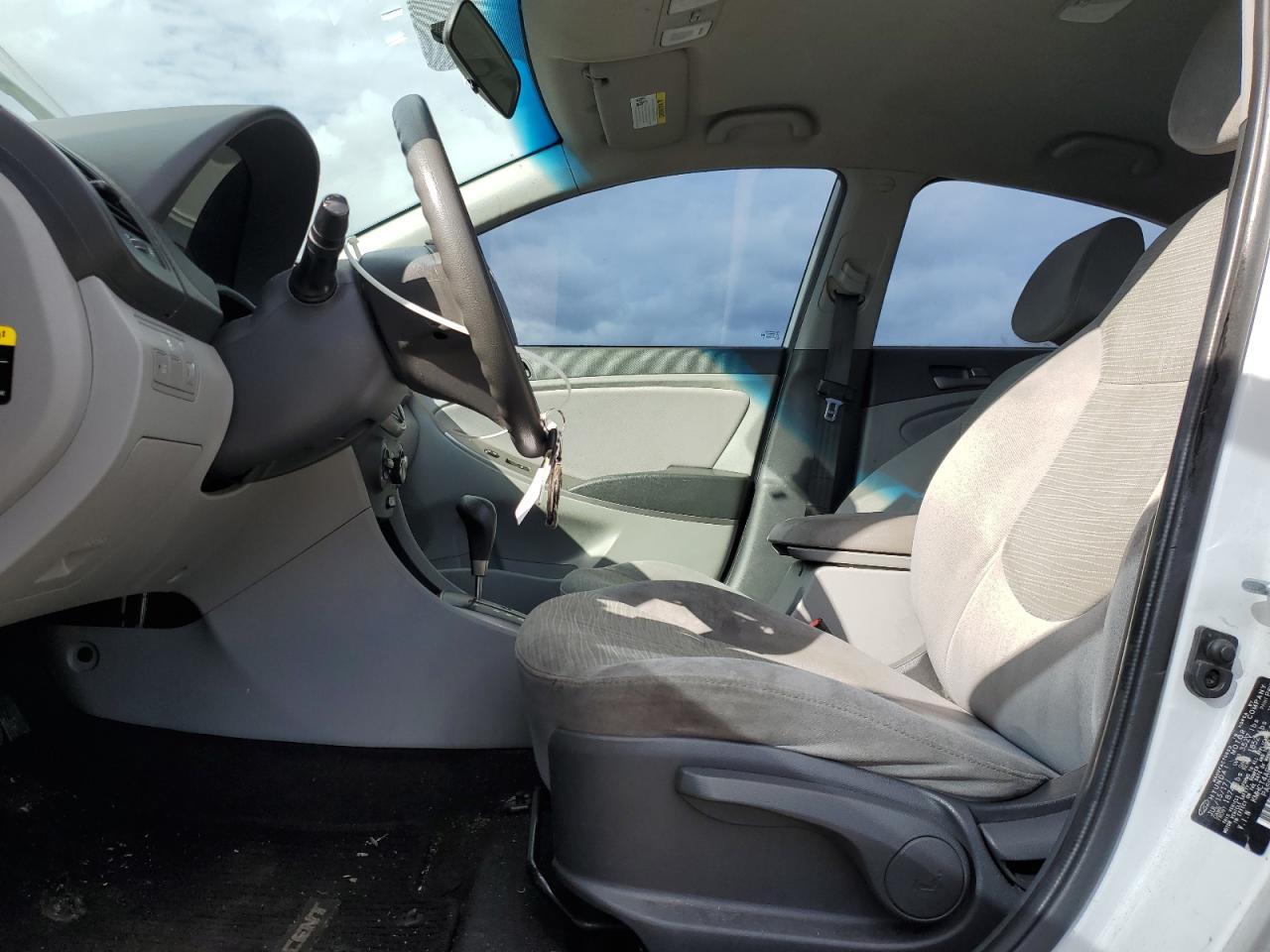 2017 HYUNDAI ACCENT