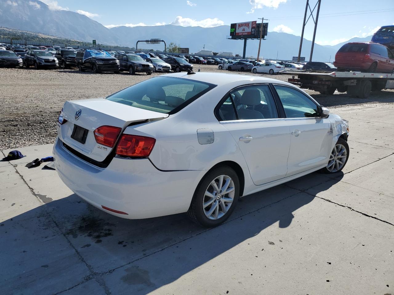 2013 VOLKSWAGEN JETTA