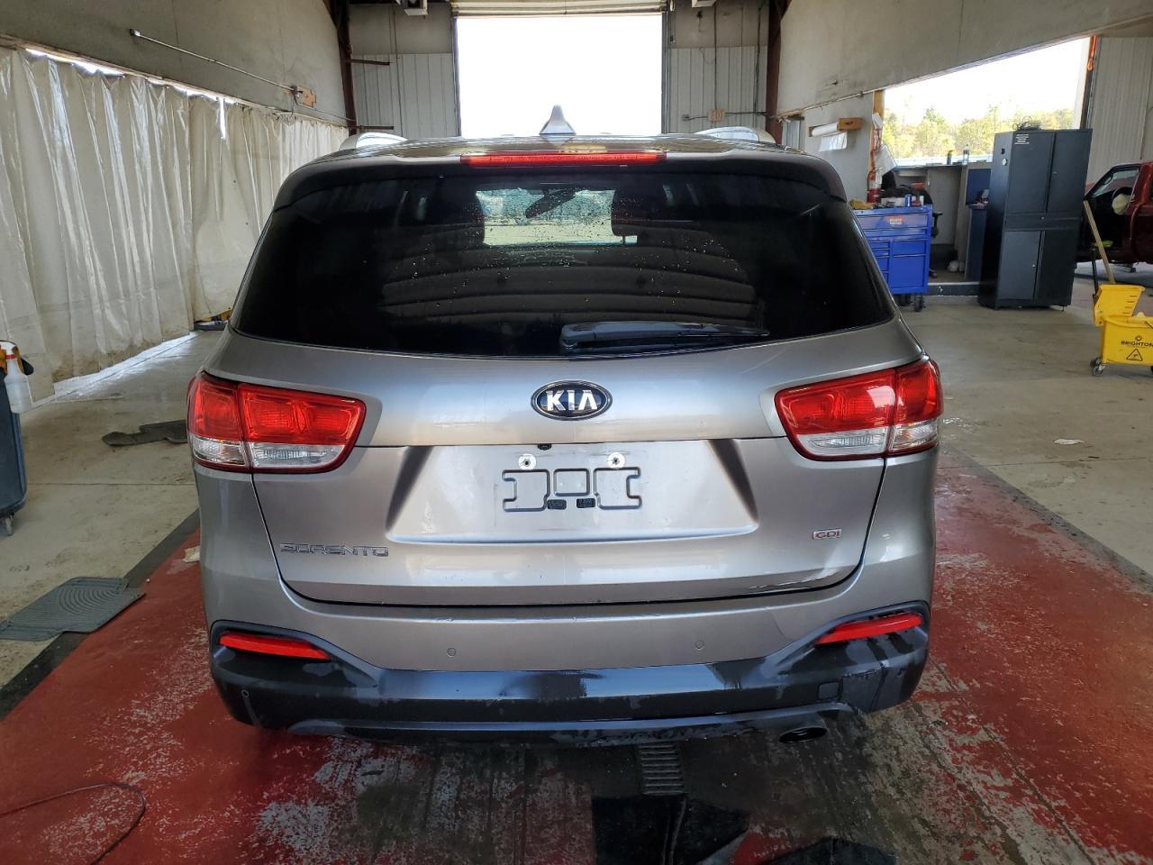 2017 KIA SORENTO