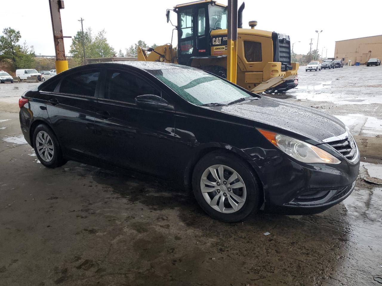 2011 HYUNDAI SONATA