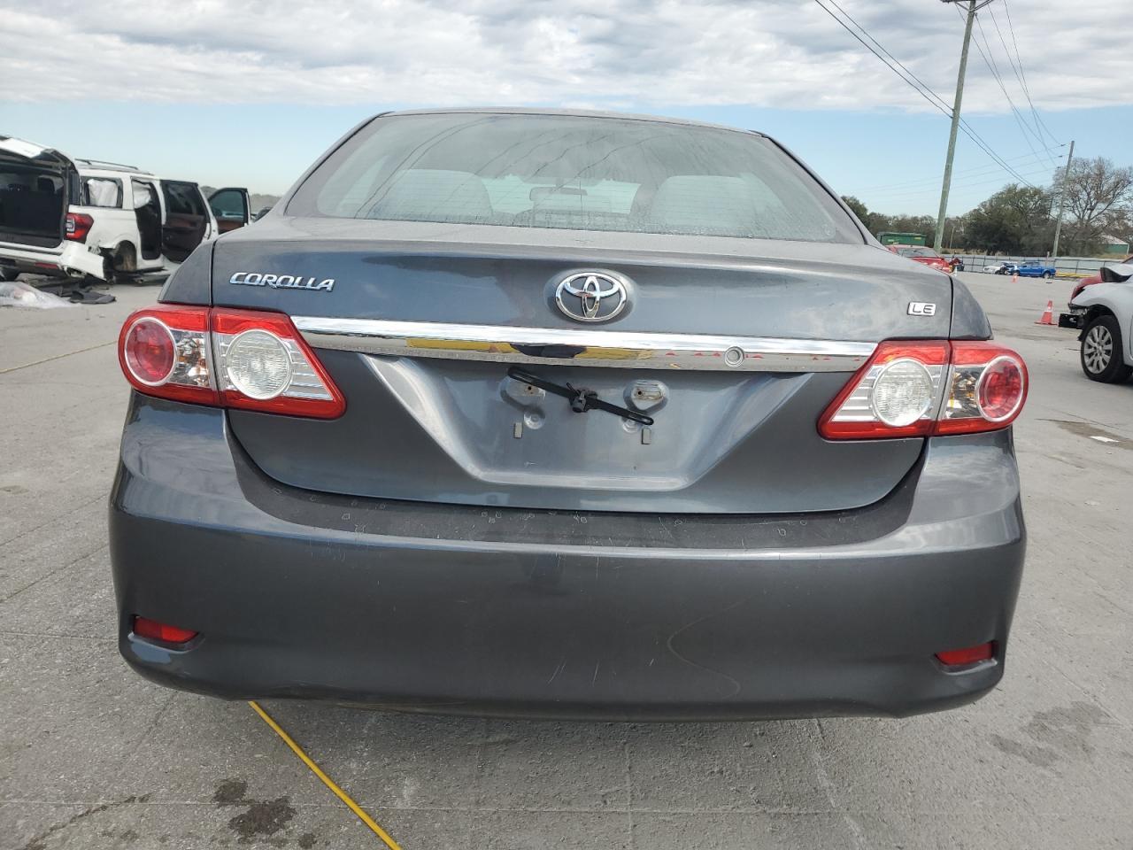 2013 TOYOTA COROLLA
