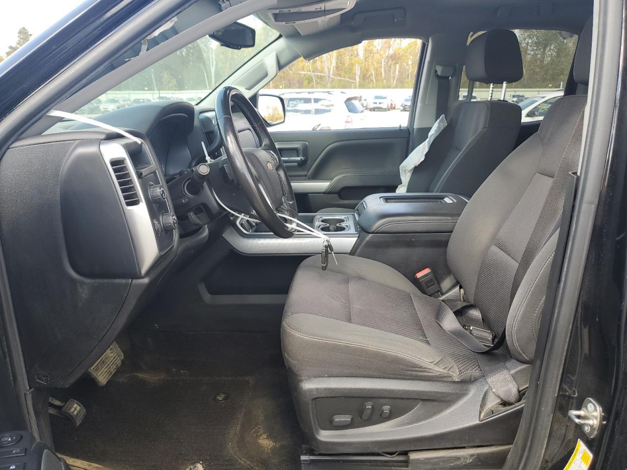 2018 CHEVROLET Silverado
