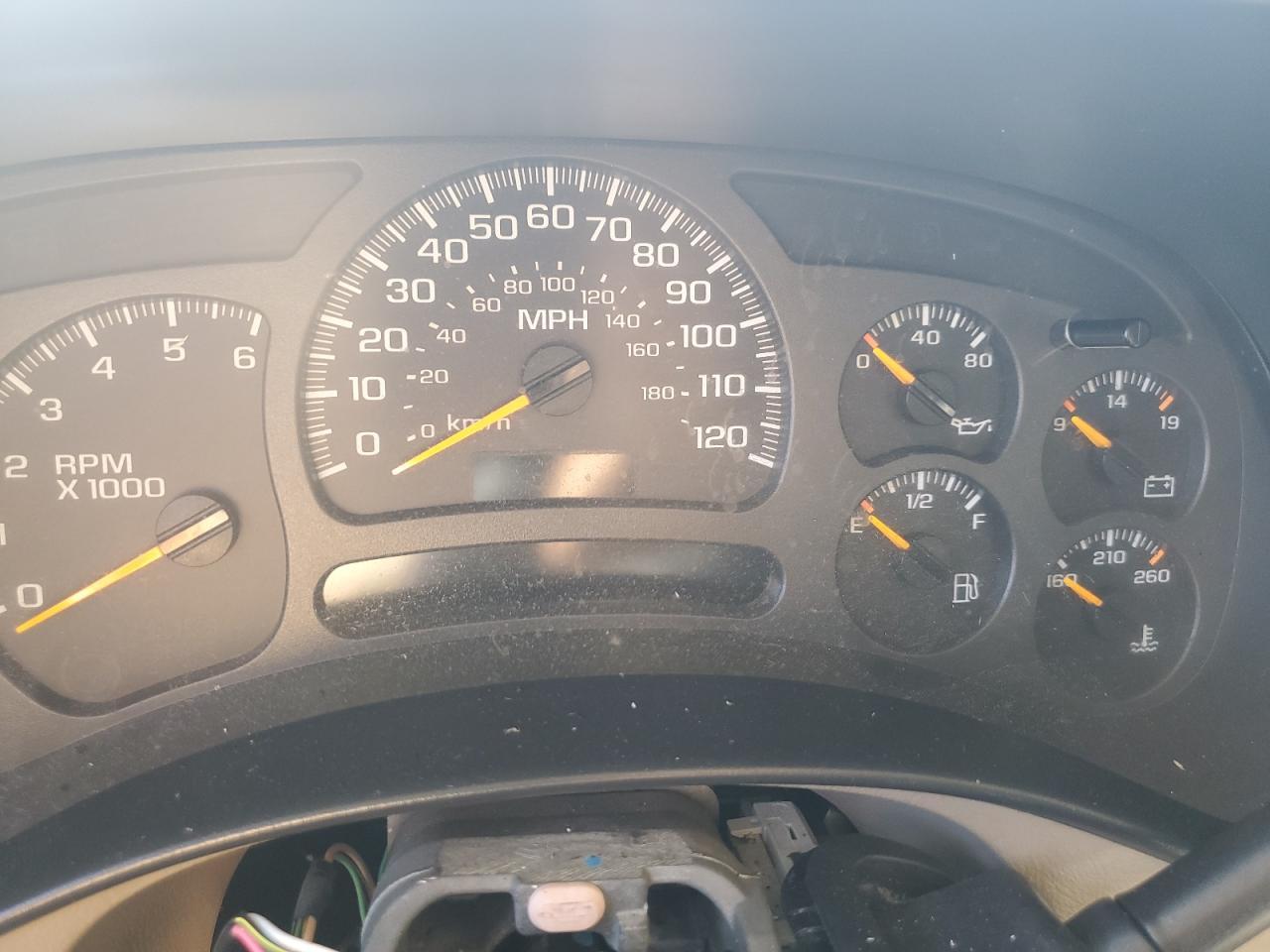 2004 CHEVROLET Suburban