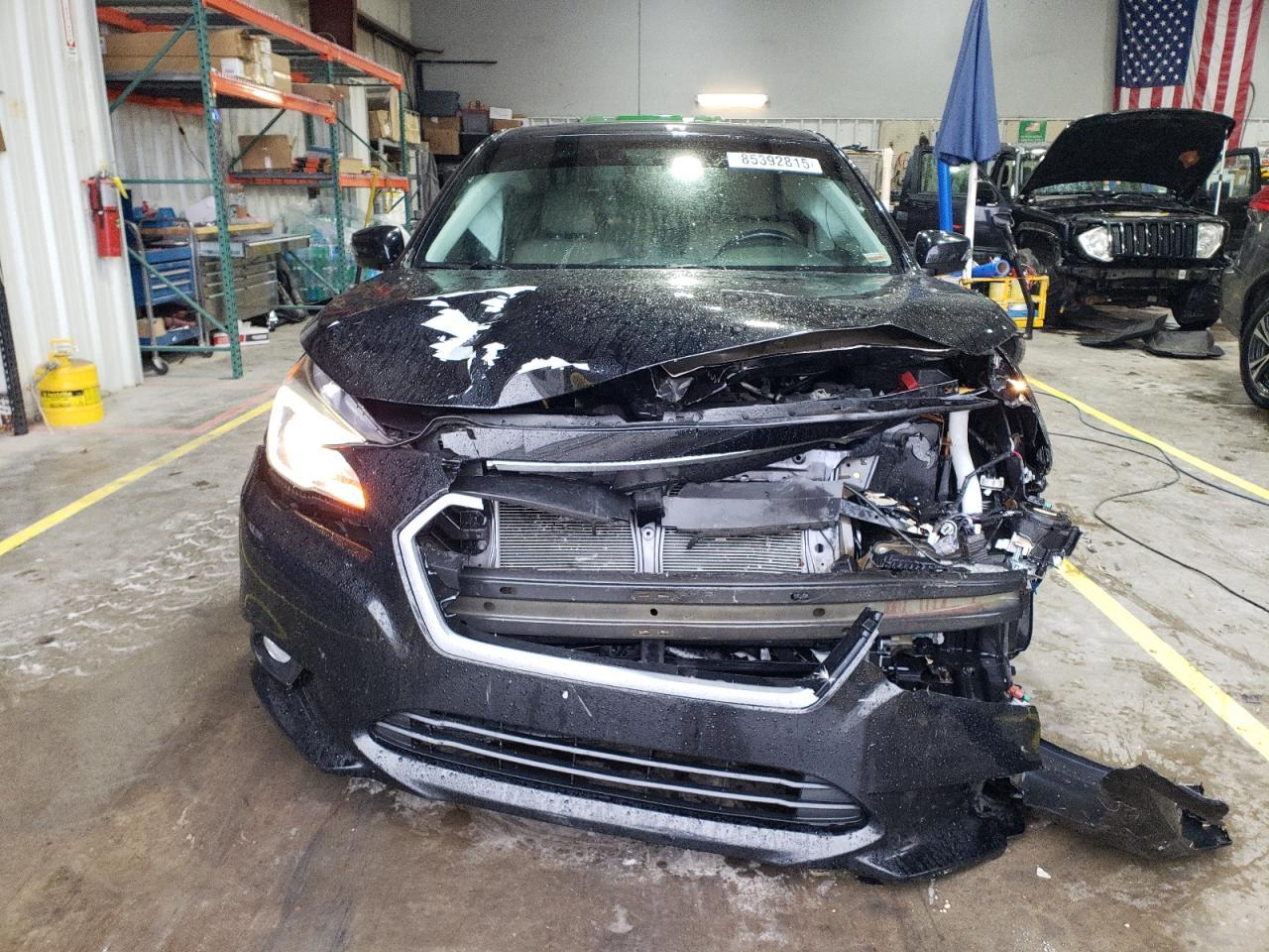 2016 SUBARU Legacy