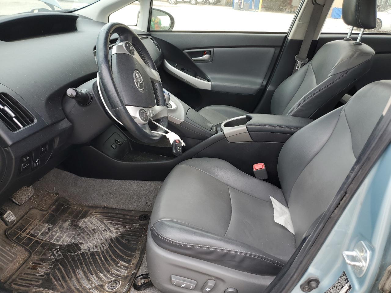 2013 TOYOTA PRIUS
