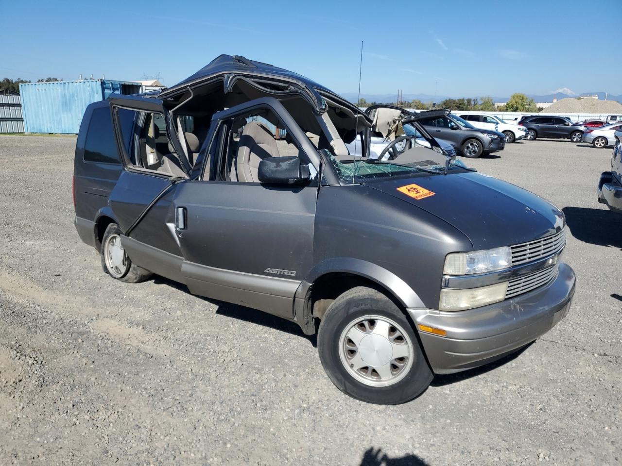 2001 CHEVROLET Astro