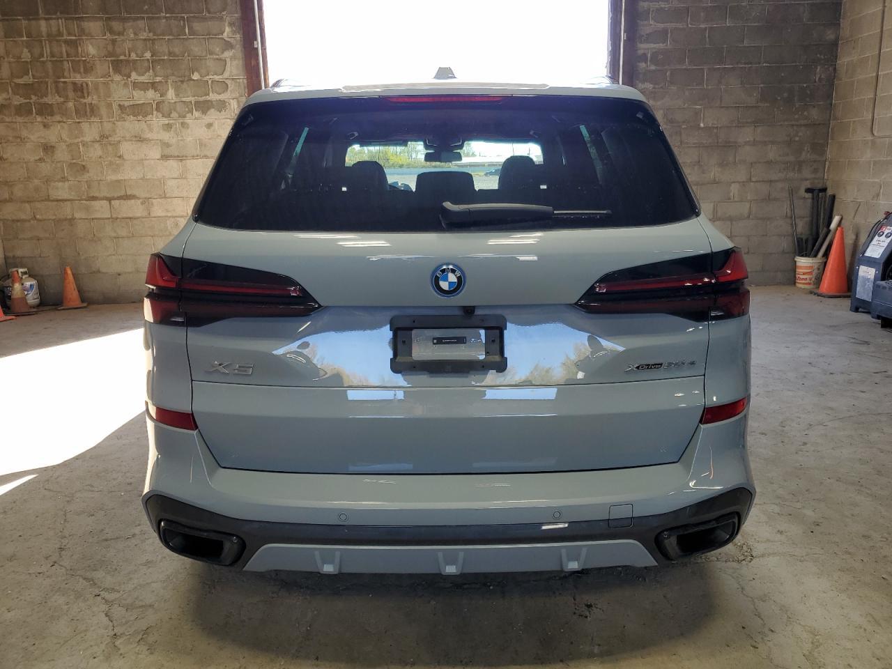2025 BMW X5
