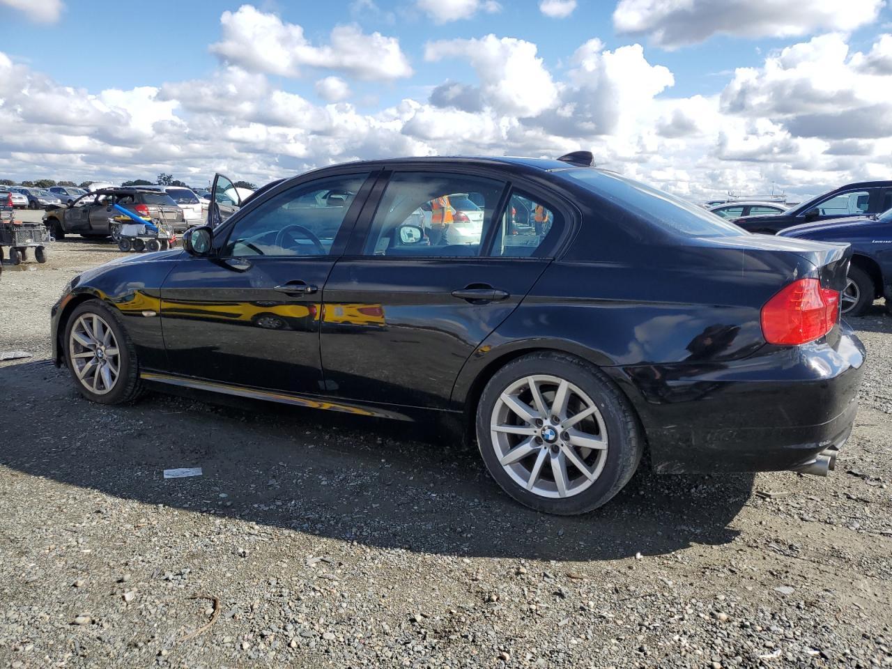 2011 BMW 3 SERIES