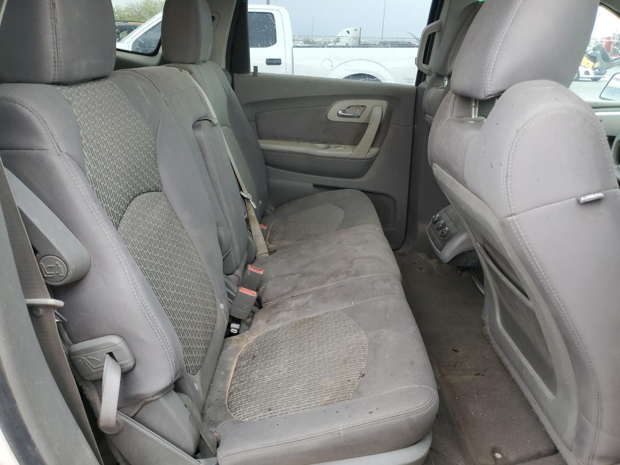 2011 CHEVROLET TRAVERSE