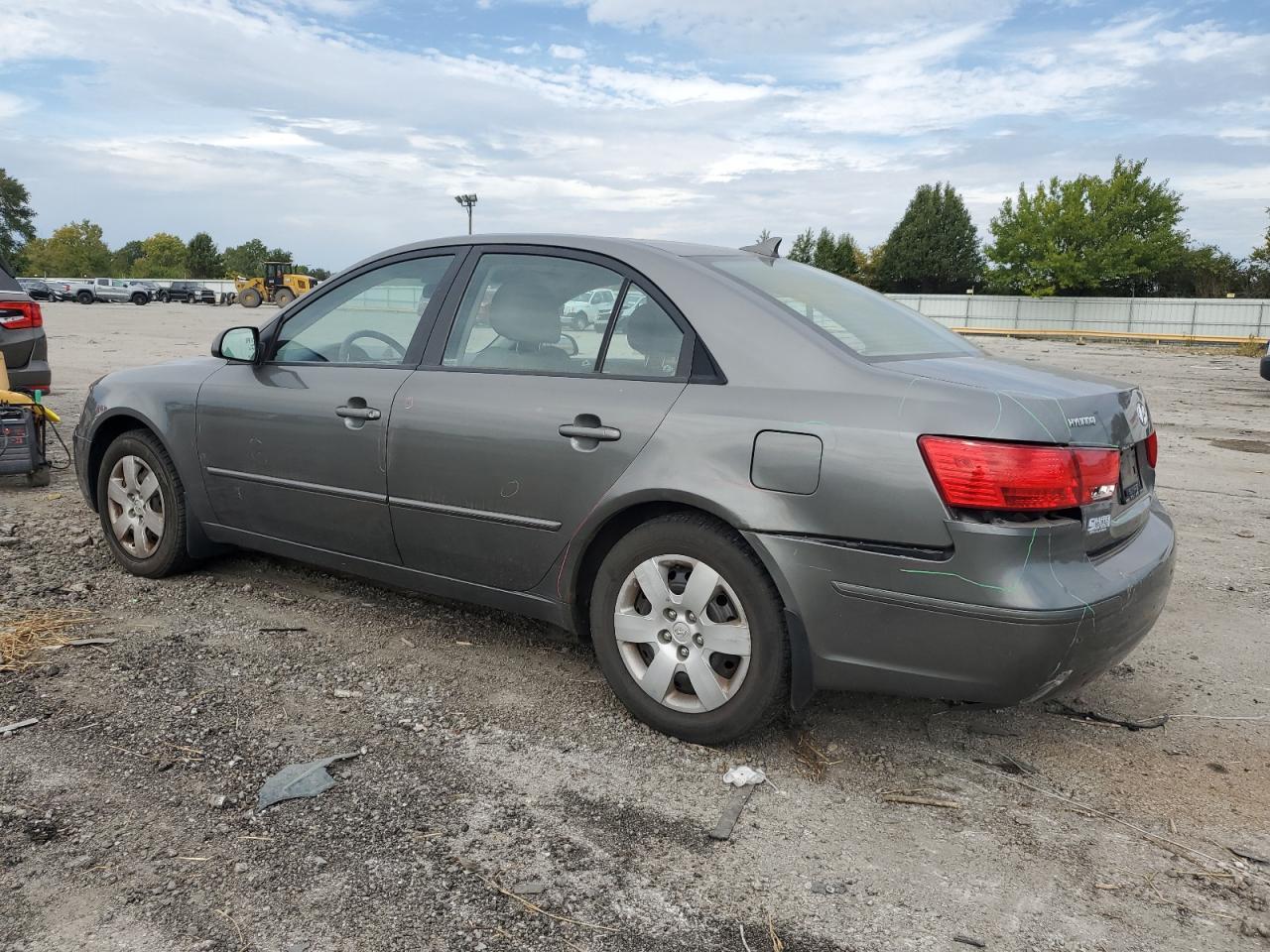 2010 HYUNDAI SONATA