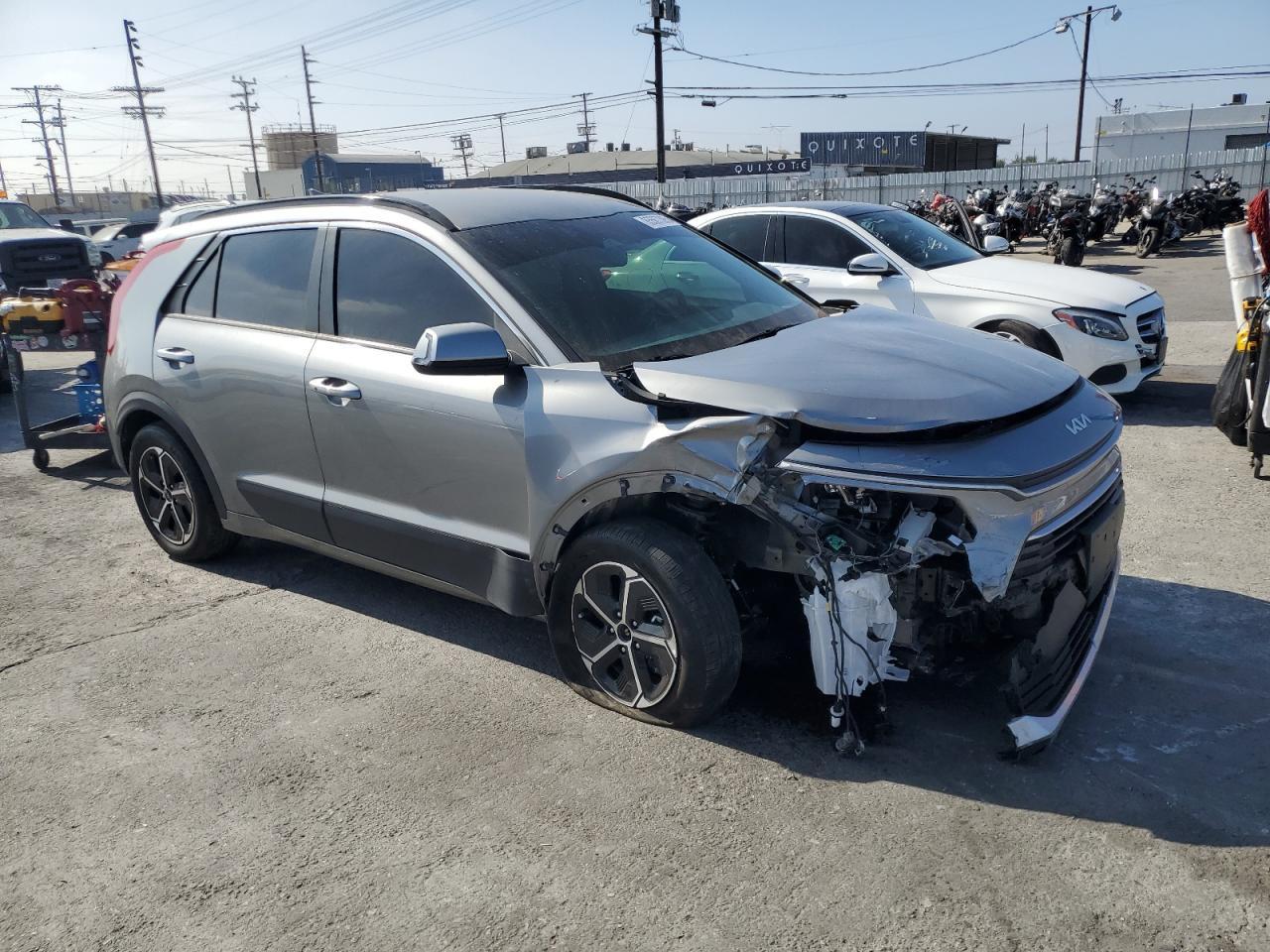 2023 KIA Niro