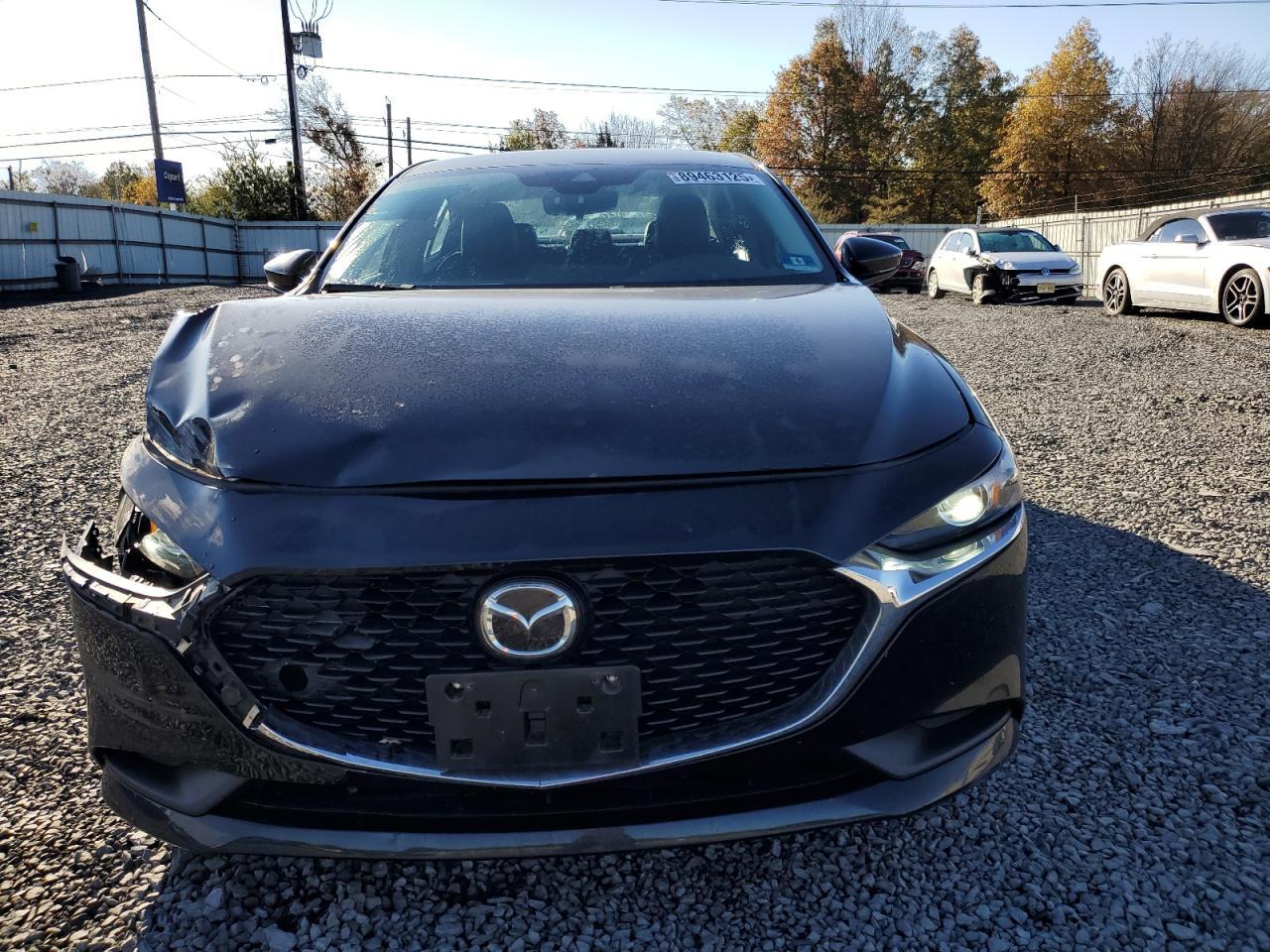 2020 MAZDA 3