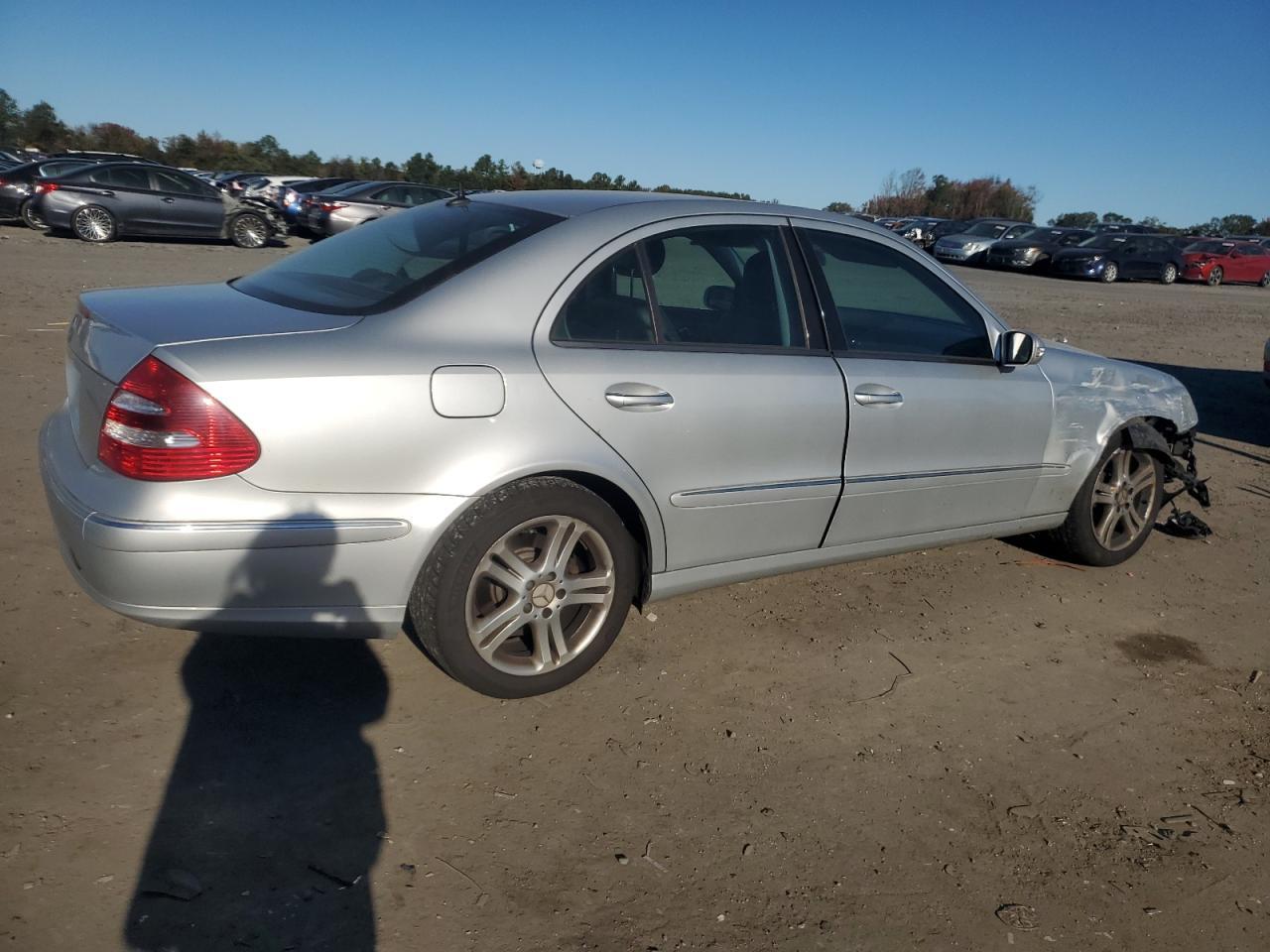 2006 MERCEDES-BENZ E-Class