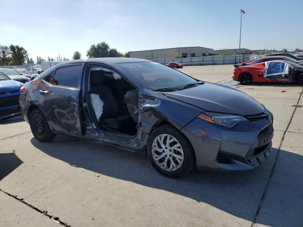 2018 TOYOTA COROLLA