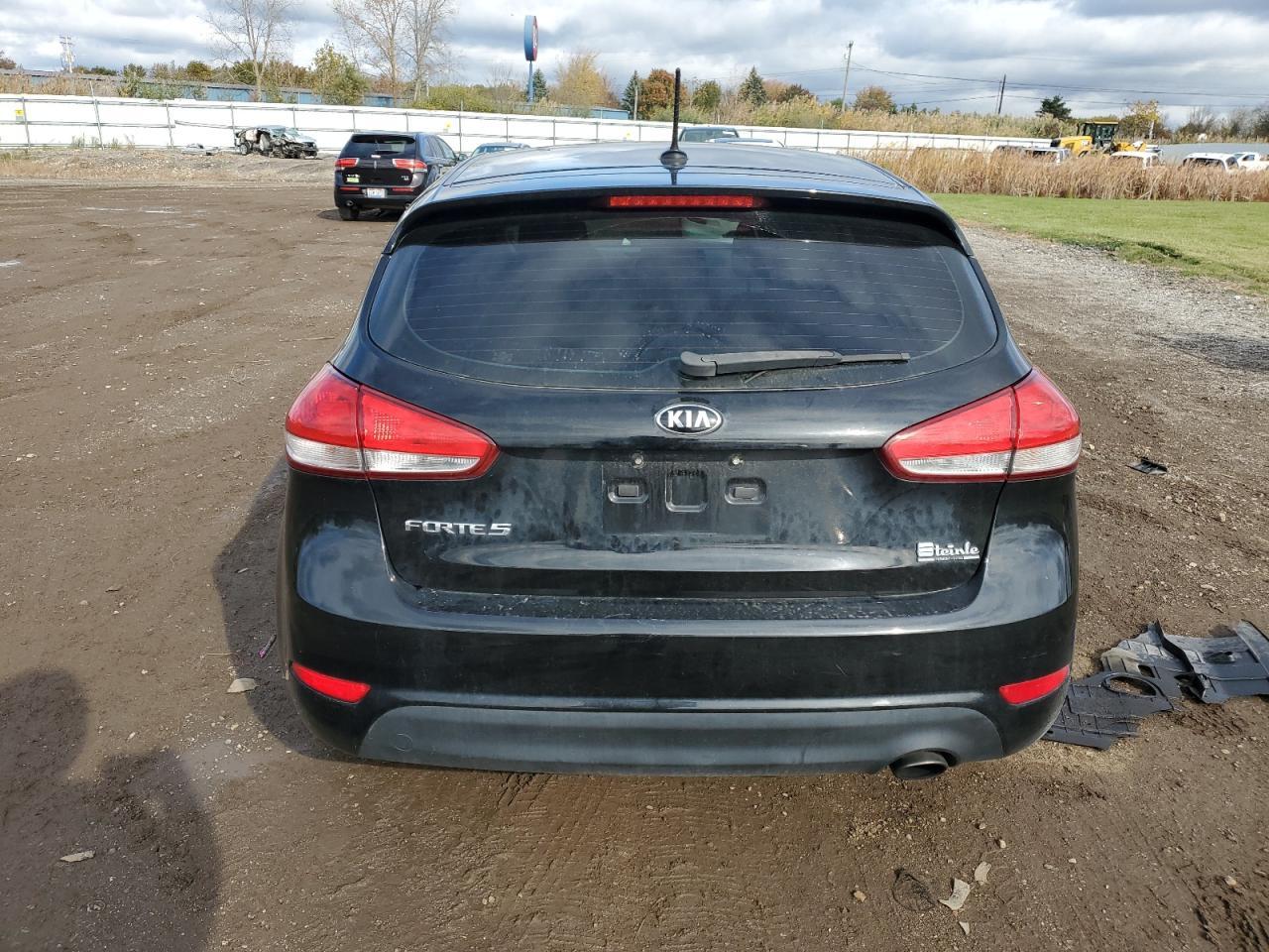 2017 KIA FORTE