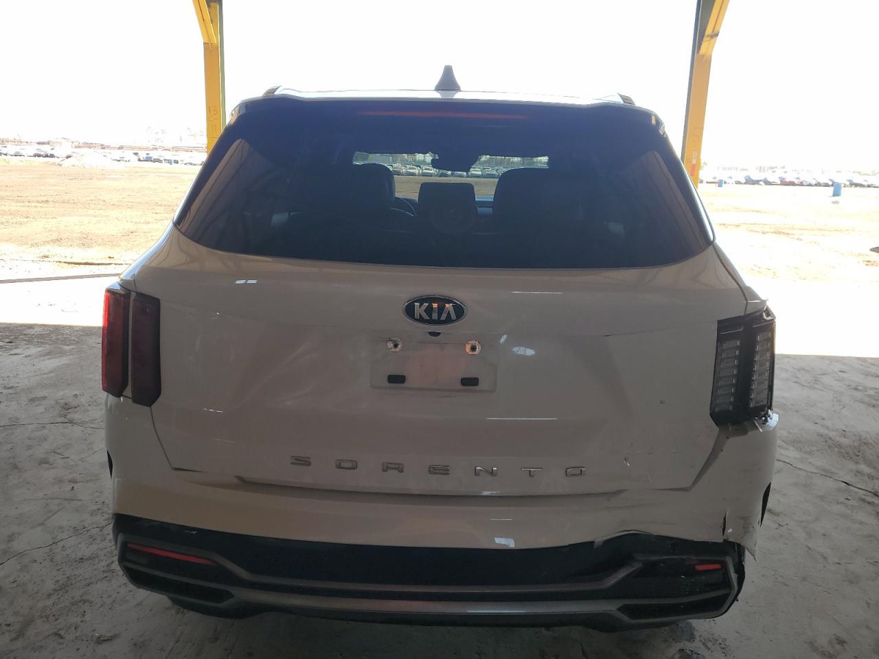 2021 KIA SORENTO