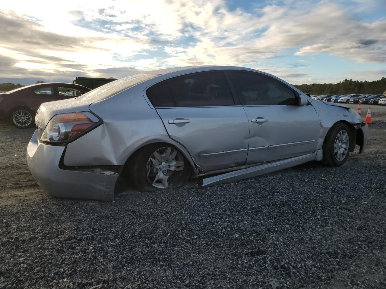 2009 NISSAN ALTIMA