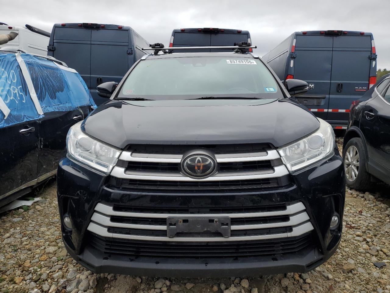 2017 TOYOTA HIGHLANDER