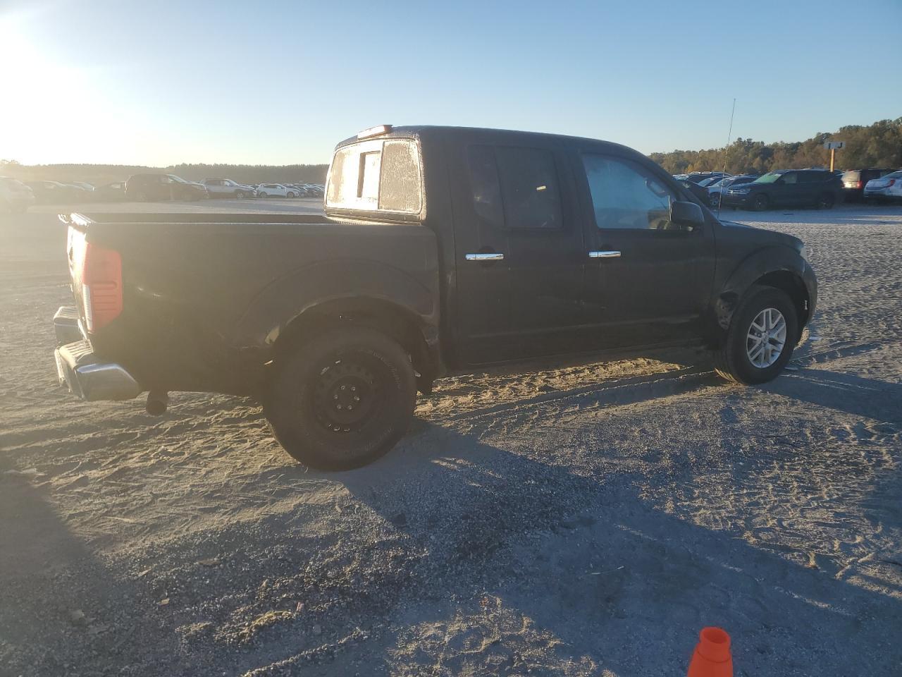 2016 NISSAN Frontier