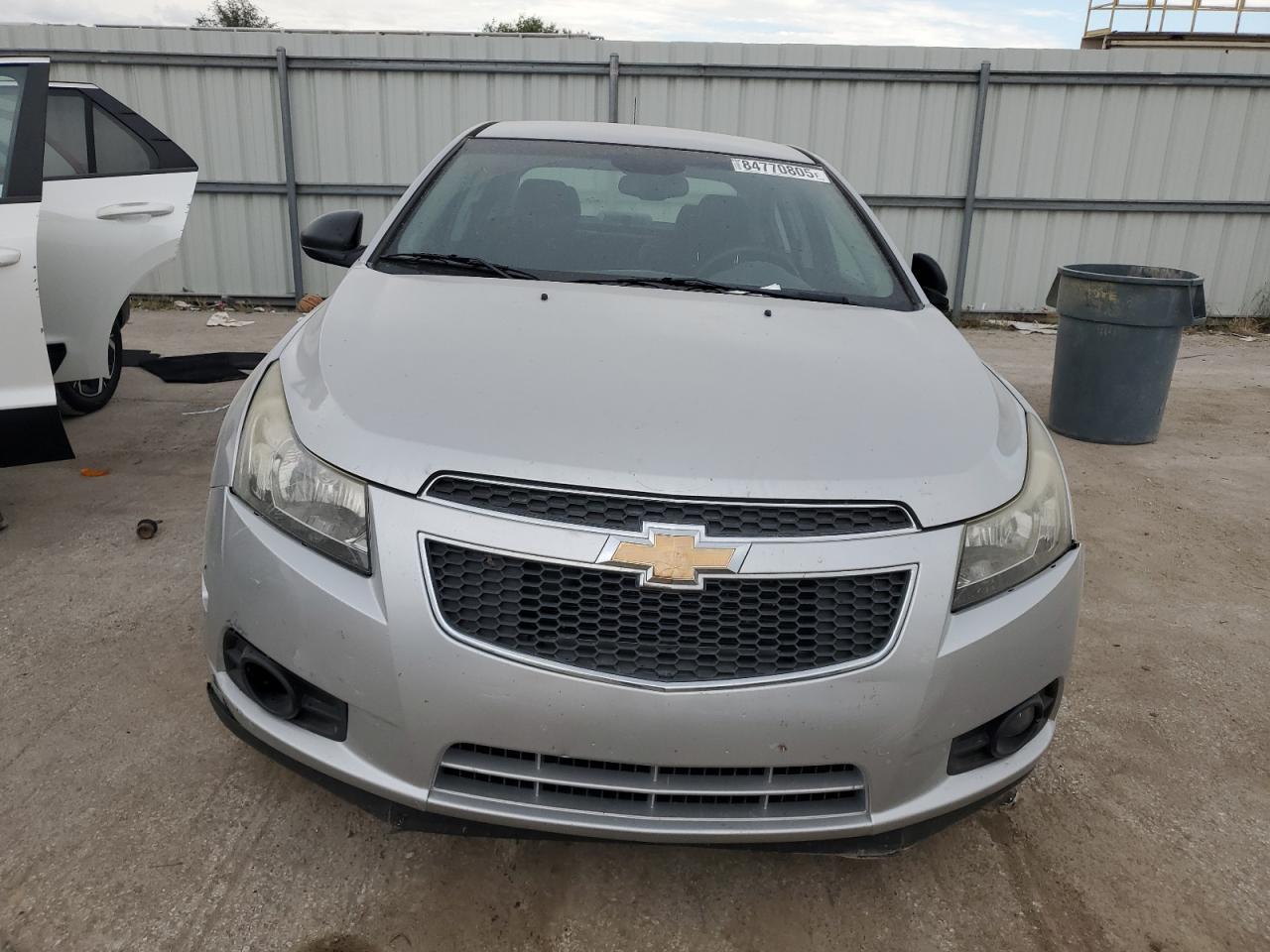 2011 CHEVROLET CRUZE