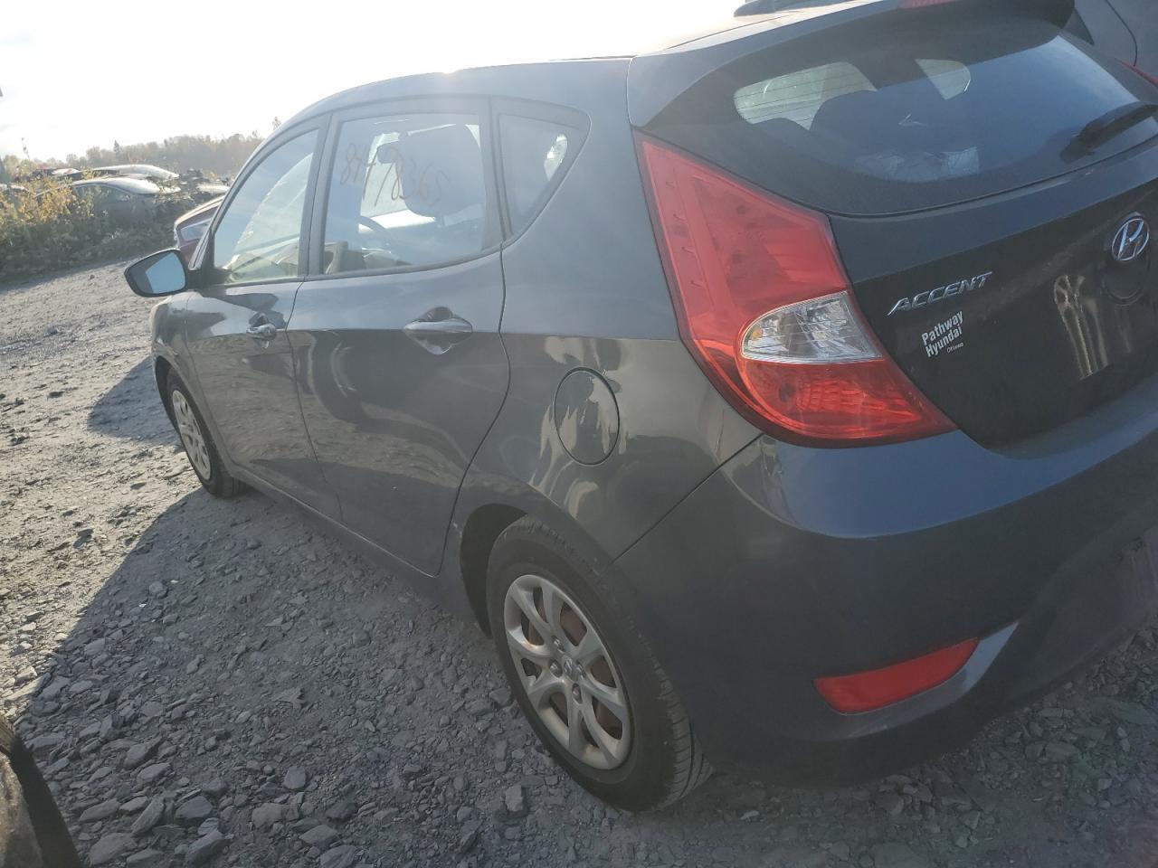 2012 HYUNDAI ACCENT