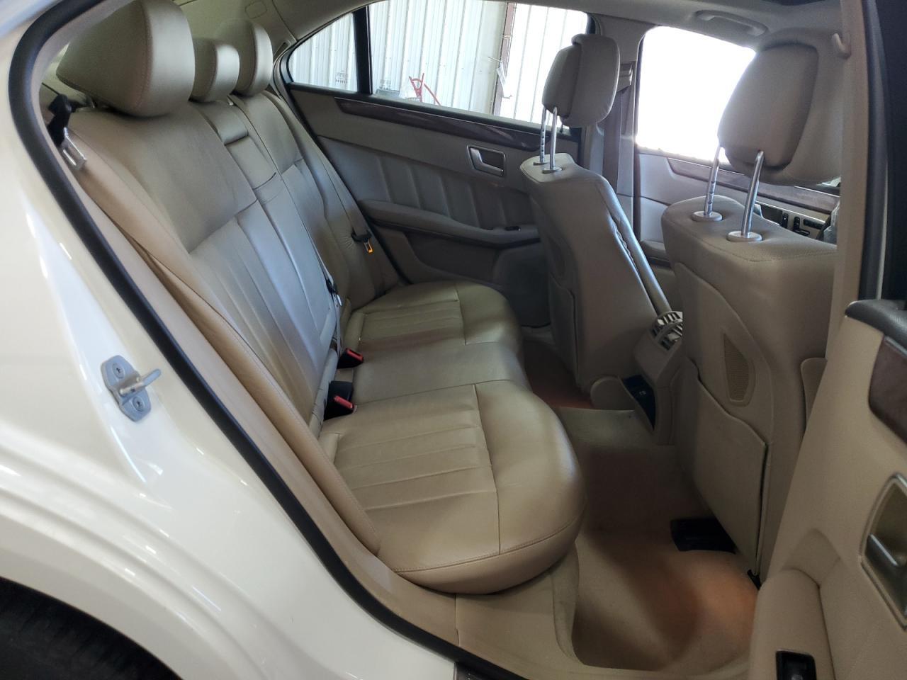 2012 MERCEDES-BENZ E-Class