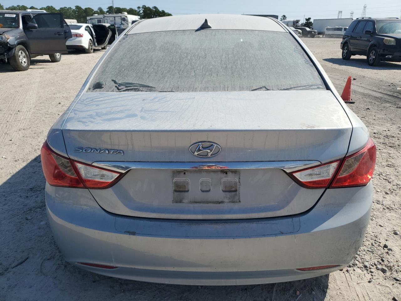 2013 HYUNDAI SONATA