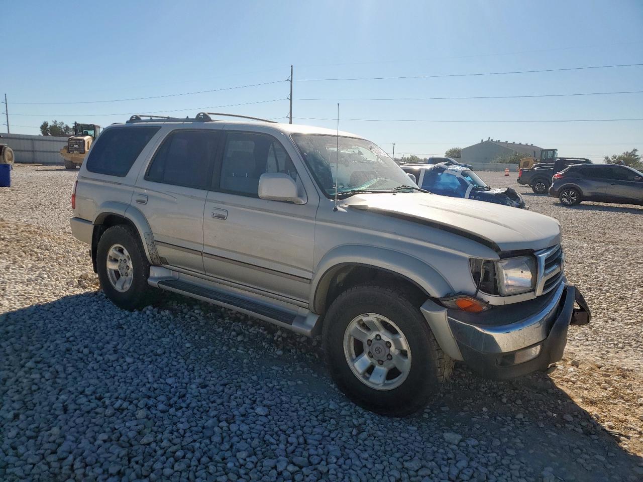 2000 TOYOTA 4Runner
