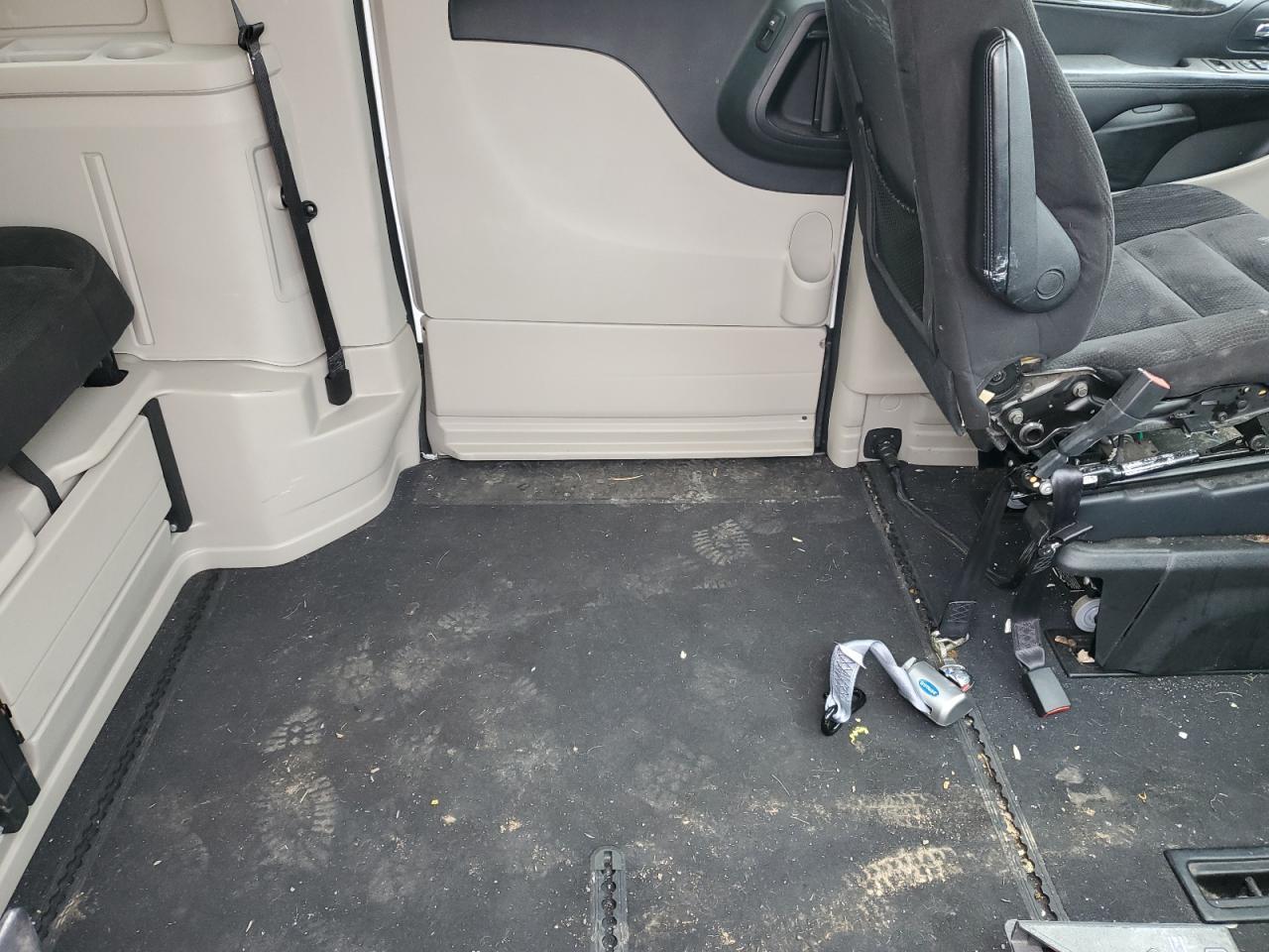2014 DODGE GRAND CARAVAN