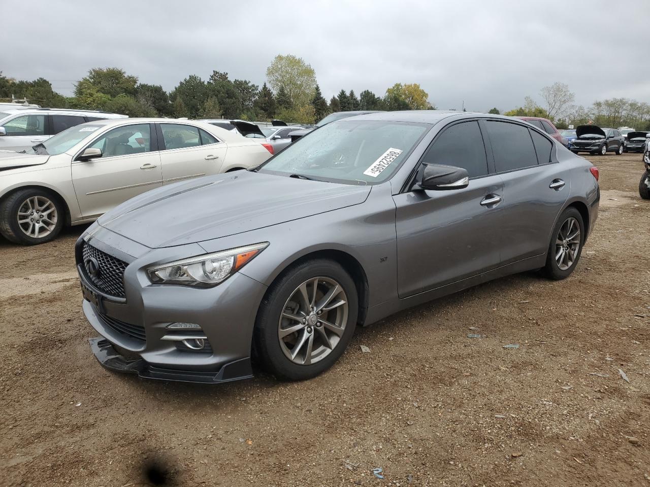 2015 INFINITI Q50