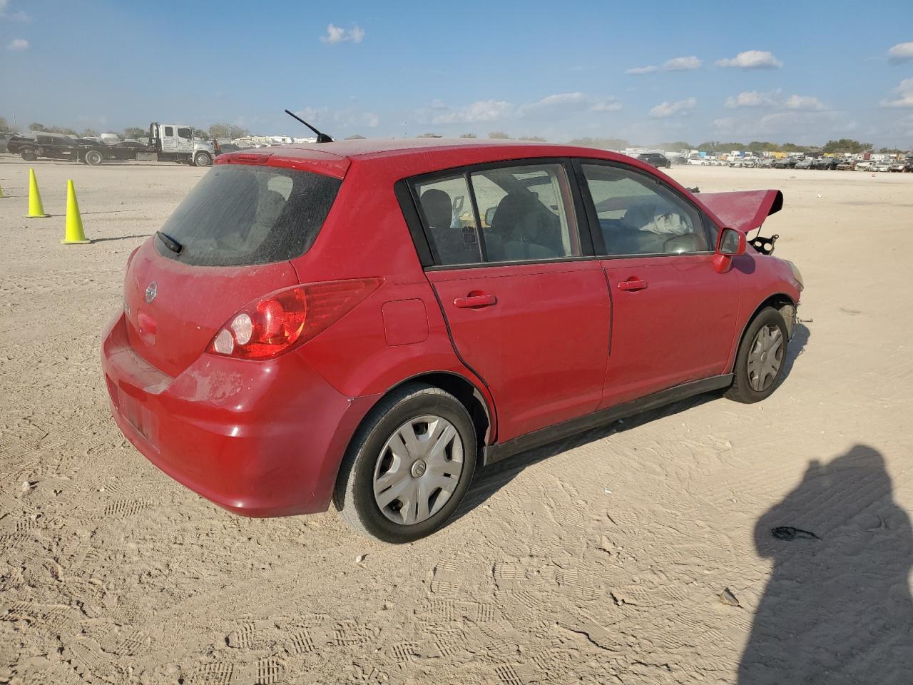 2012 NISSAN VERSA
