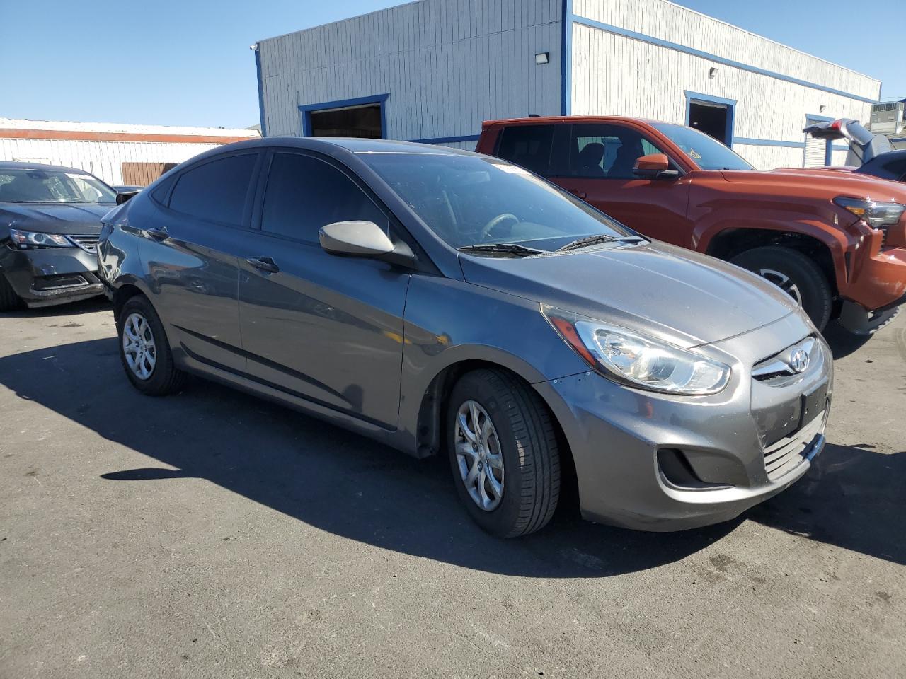 2012 HYUNDAI ACCENT