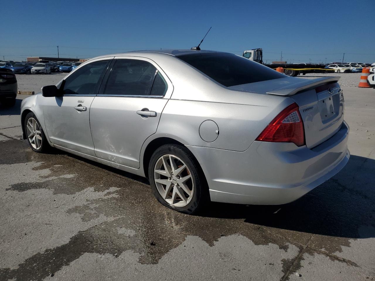 2011 FORD FUSION